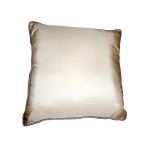White Cushion <br/> Dimensions 350mmx350mm <br/> Reference #HE-02 <br/> Product #HE-02